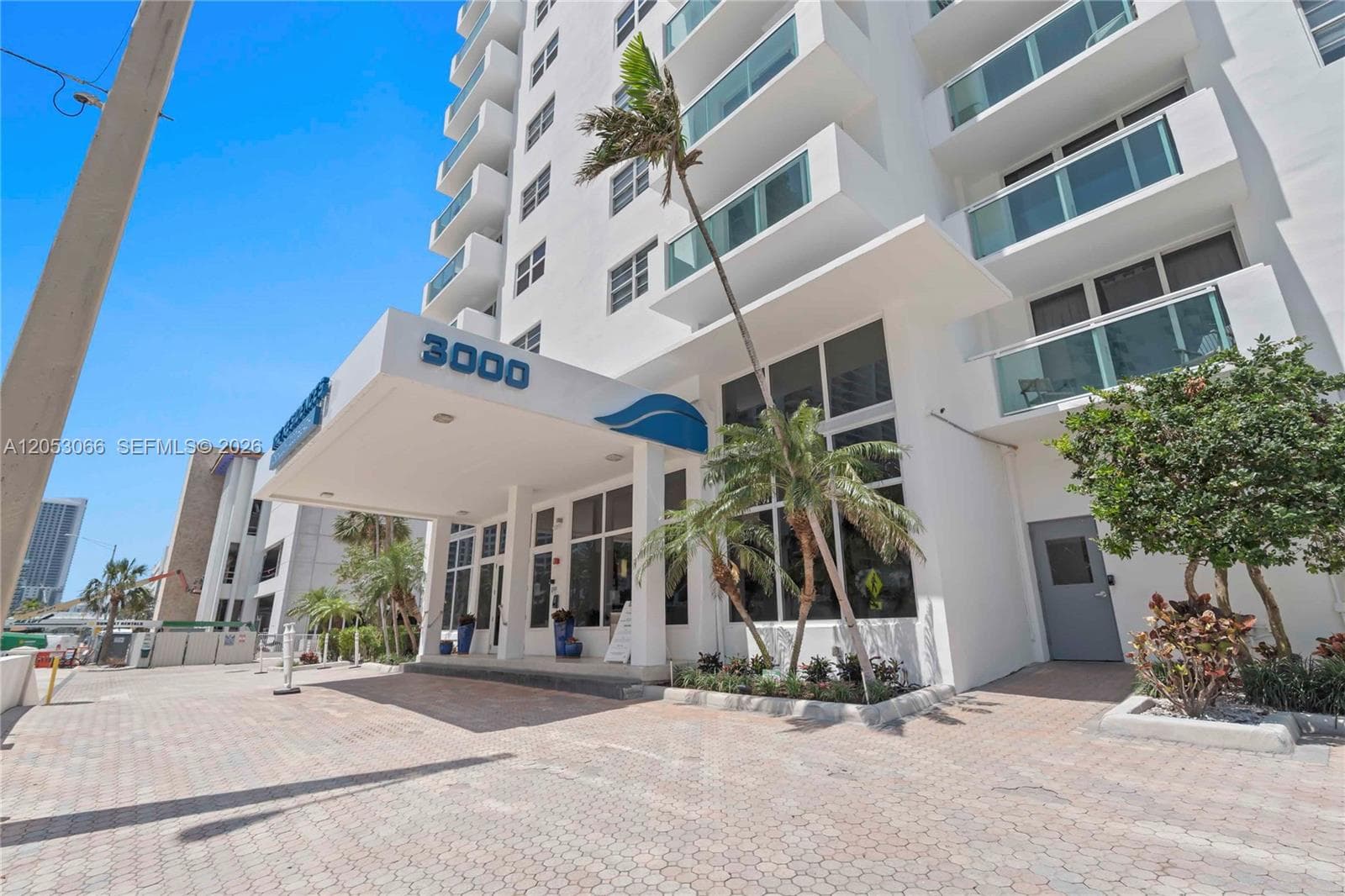 3000 S Ocean Dr 1516 photo 25