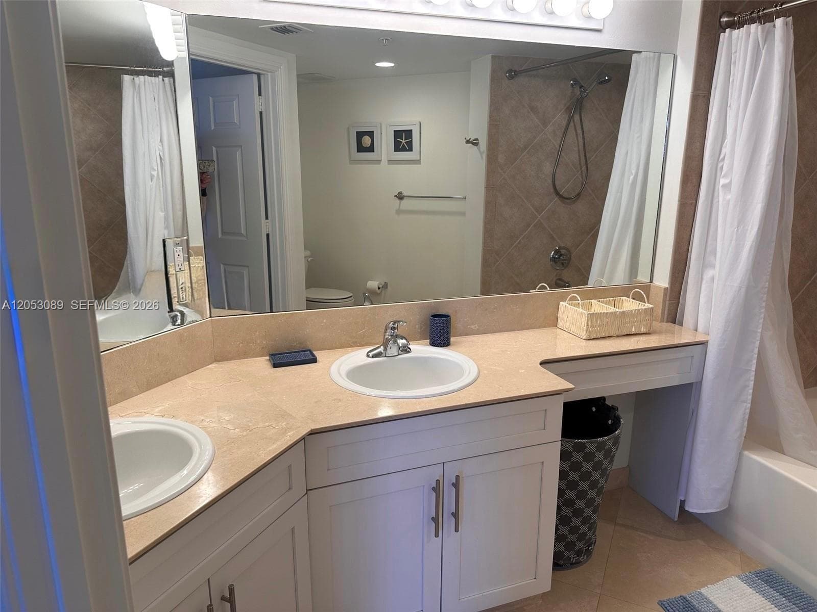 2080 S Ocean Dr 1211 photo 17