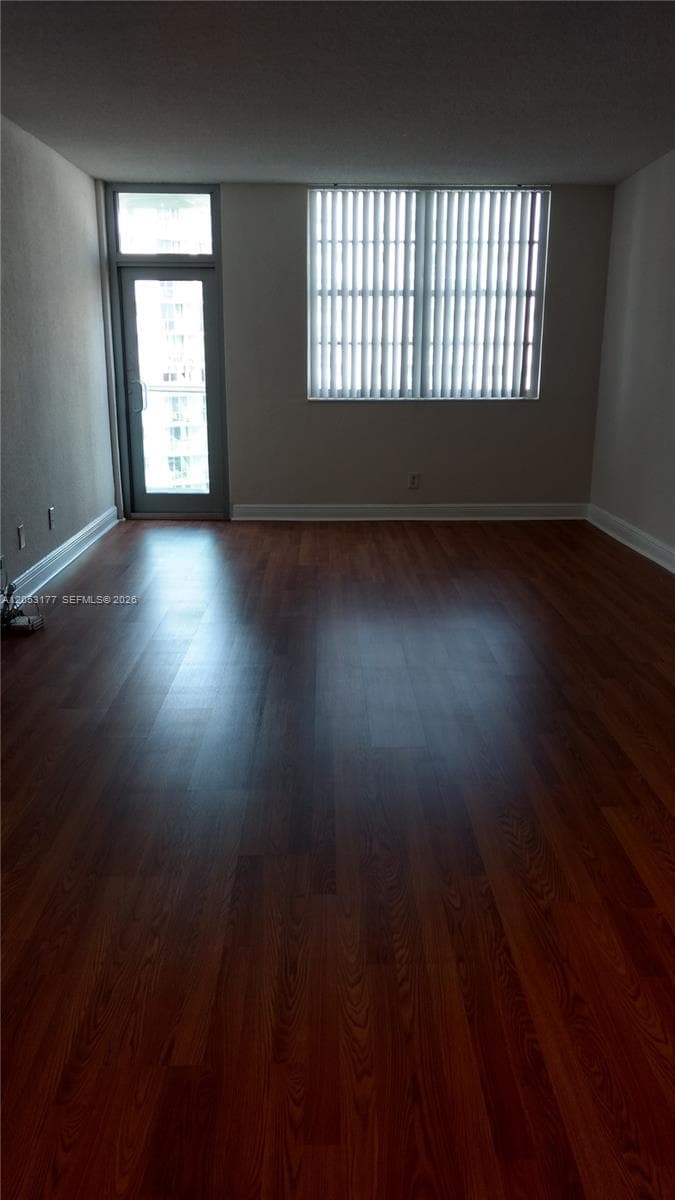 19390 Collins Avenue 1014 photo 9