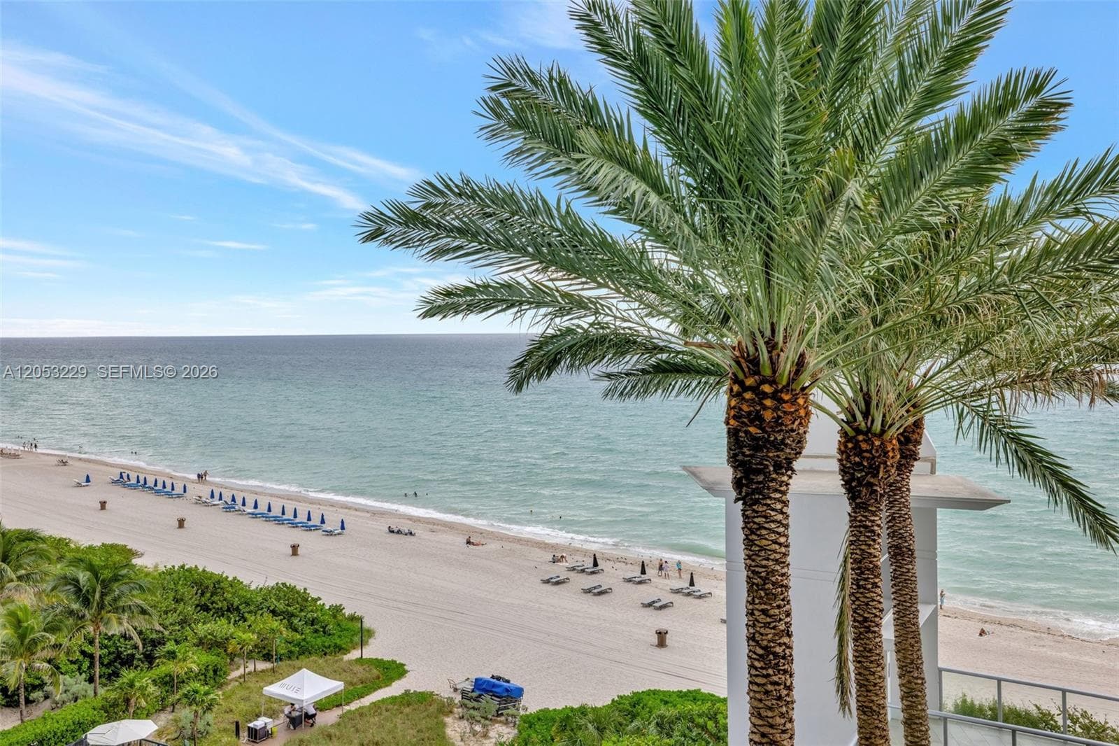 17121 Collins Ave 808 photo 2