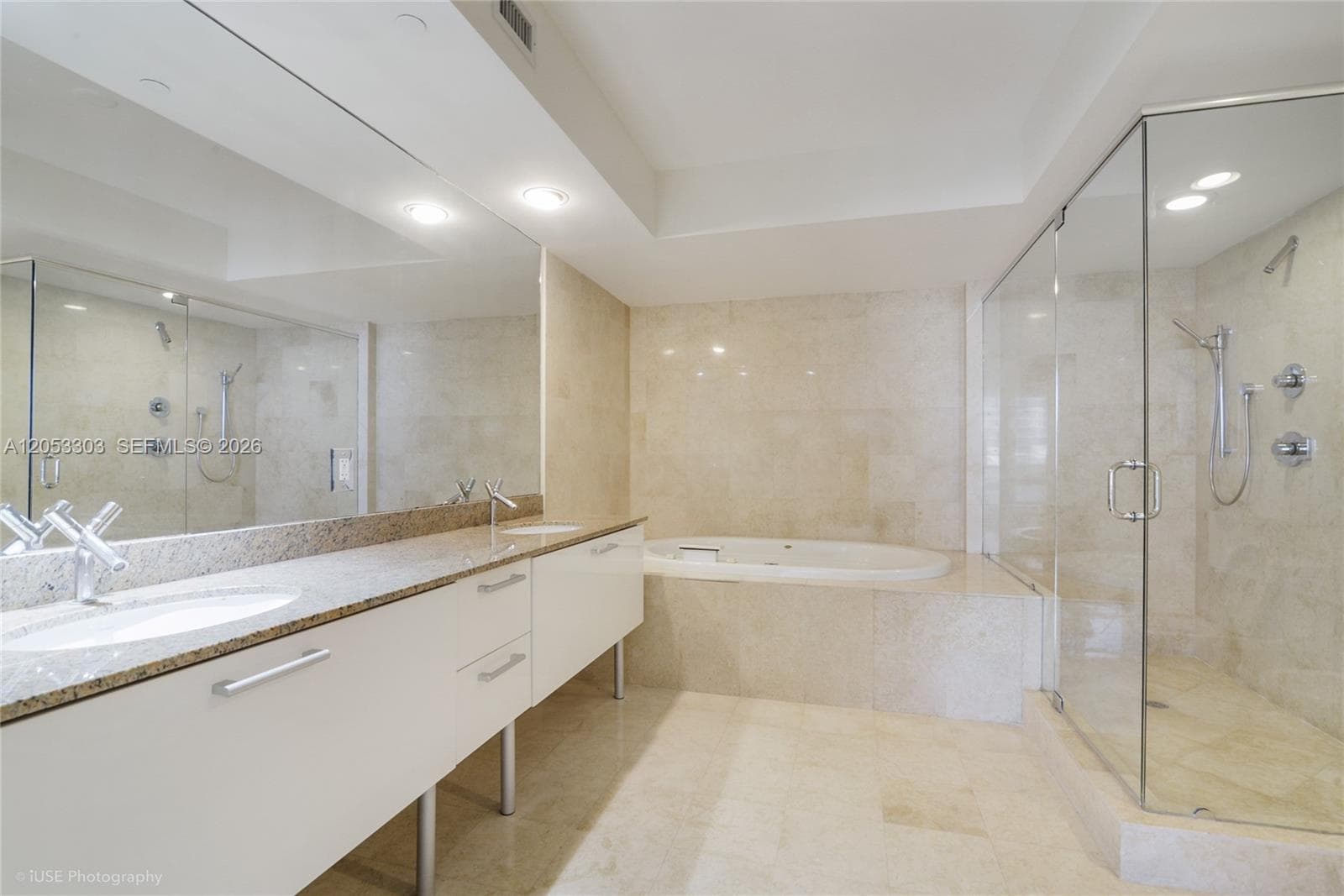 17201 Collins Ave 2502 photo 19