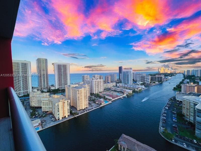 2602 E Hallandale Beach Blvd R1503 photo 1