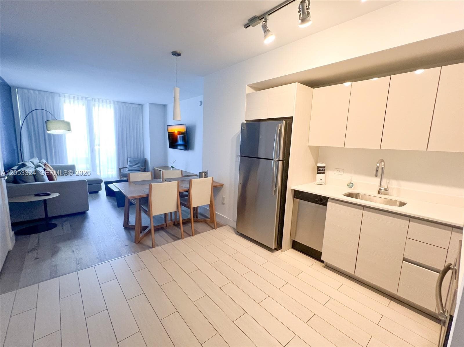 2602 E Hallandale Beach Blvd R1503 photo 24