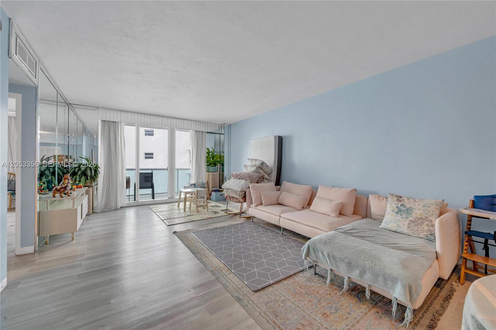 5001 Collins Ave 4E photo 7
