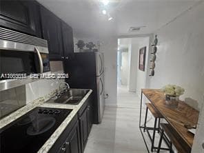 18071 Biscayne Blvd 1402 photo 3