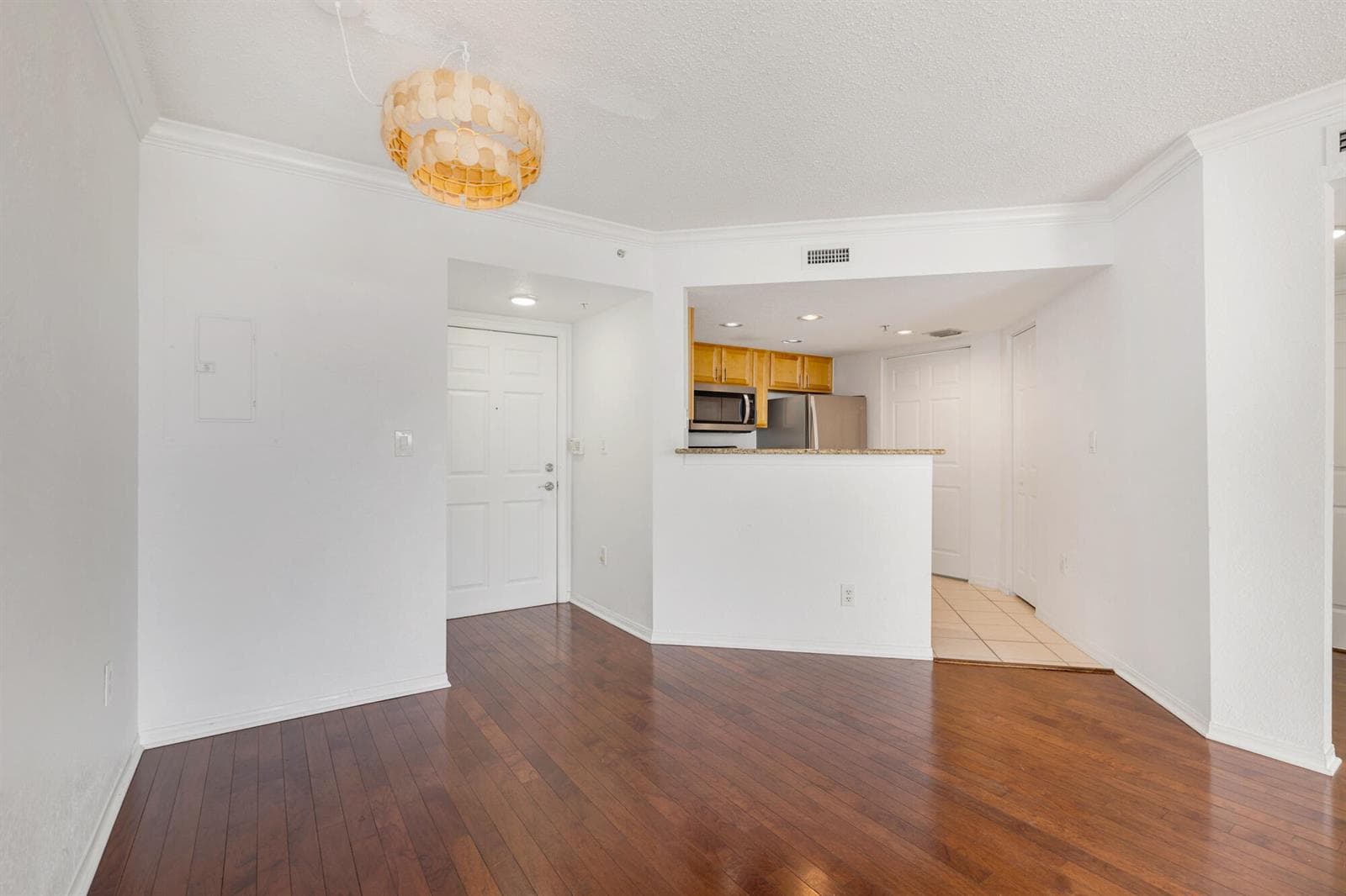 1801 N Flagler Drive 608 photo 4