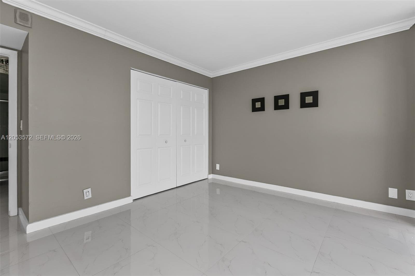 200 Leslie Dr 930 photo 12