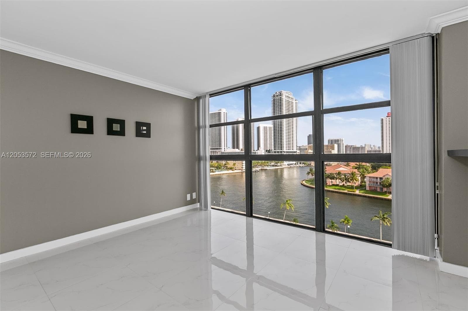 200 Leslie Dr 930 photo 10