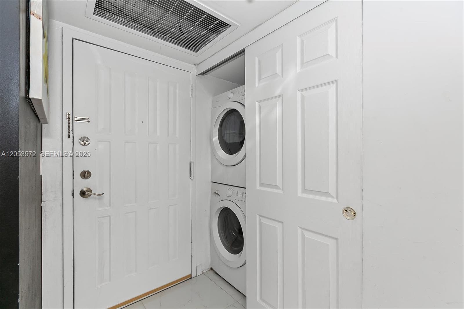 200 Leslie Dr 930 photo 21