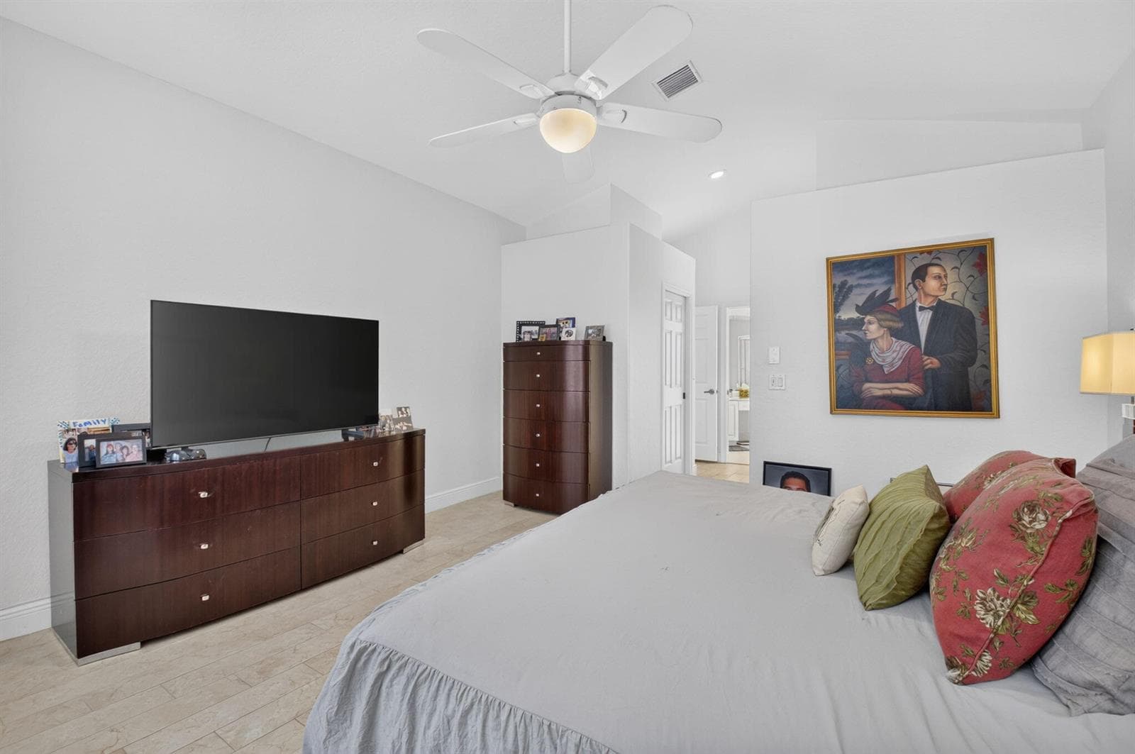 5207 BROOKVIEW Drive photo 9