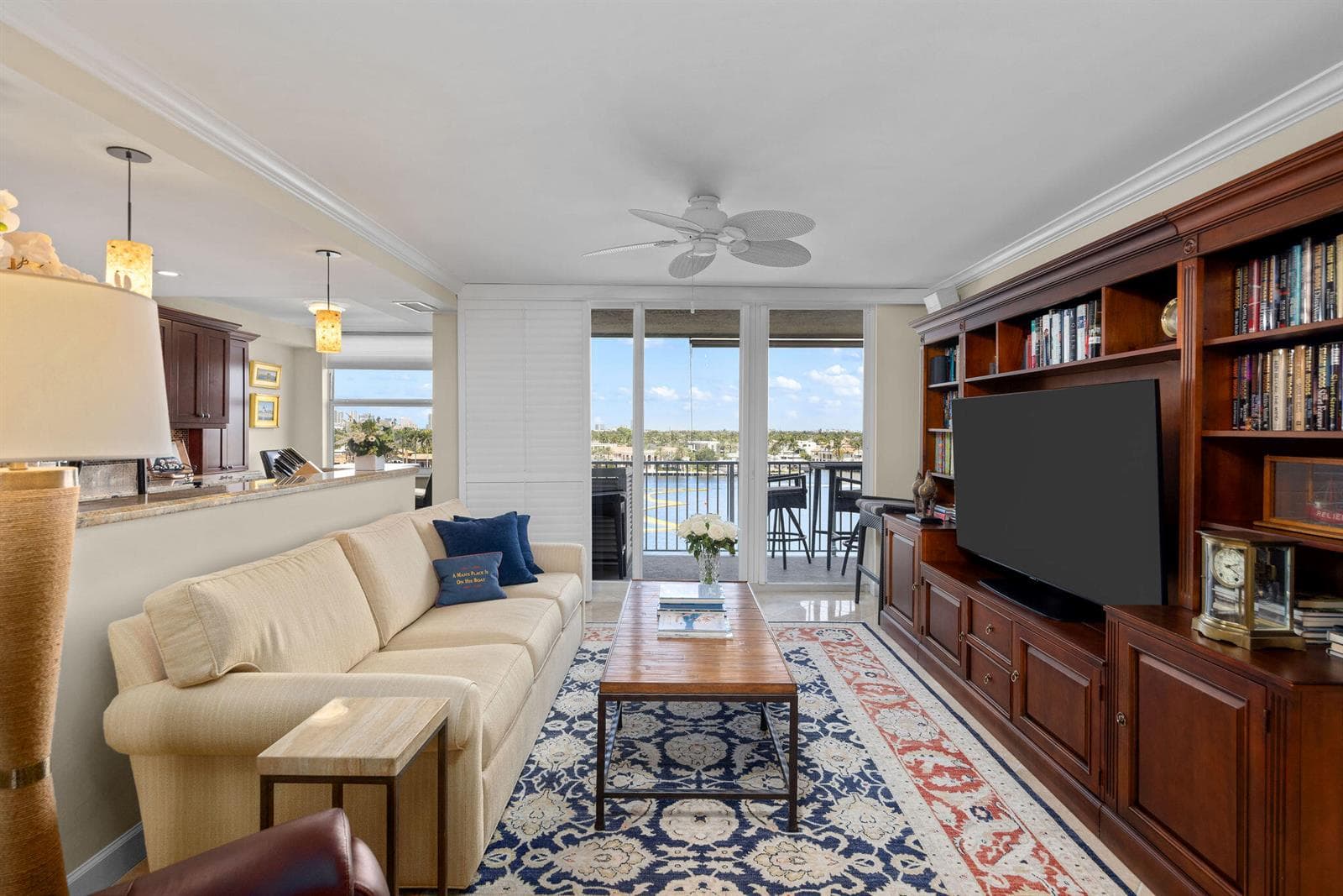 77 S Birch Road 7D photo 6