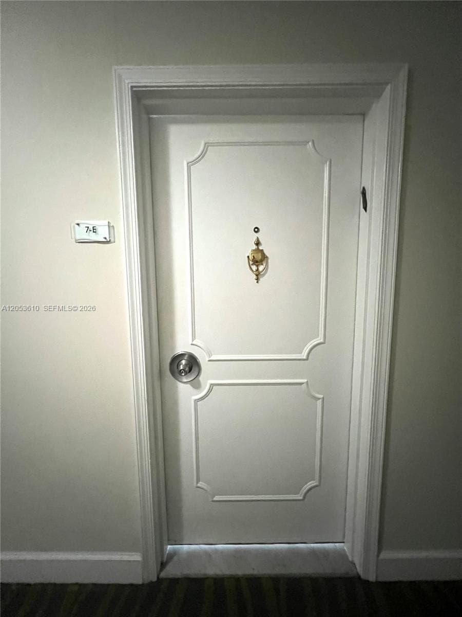 5838 Collins Ave 7E photo 4