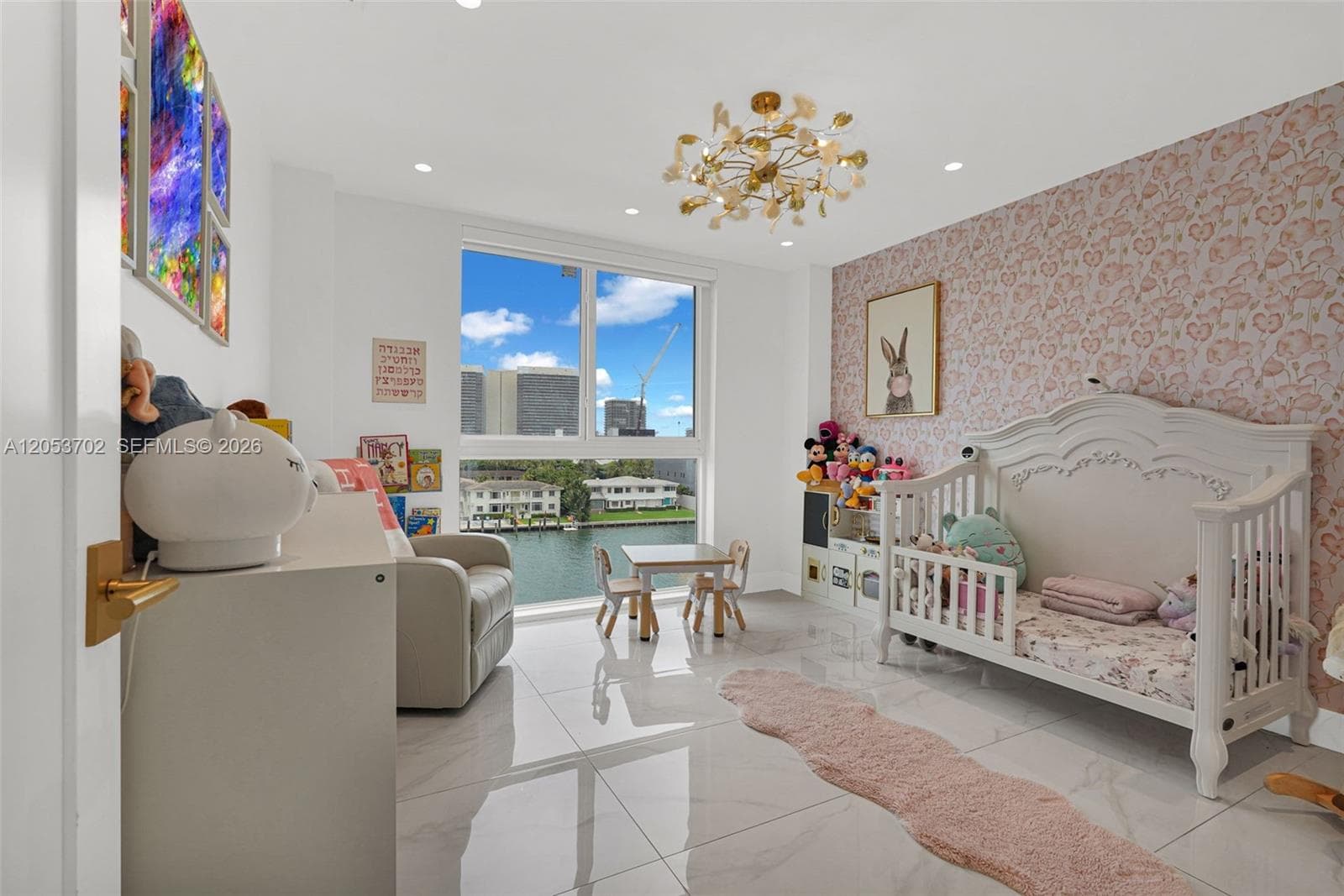 9721 E Bay Harbor Dr 6D photo 2