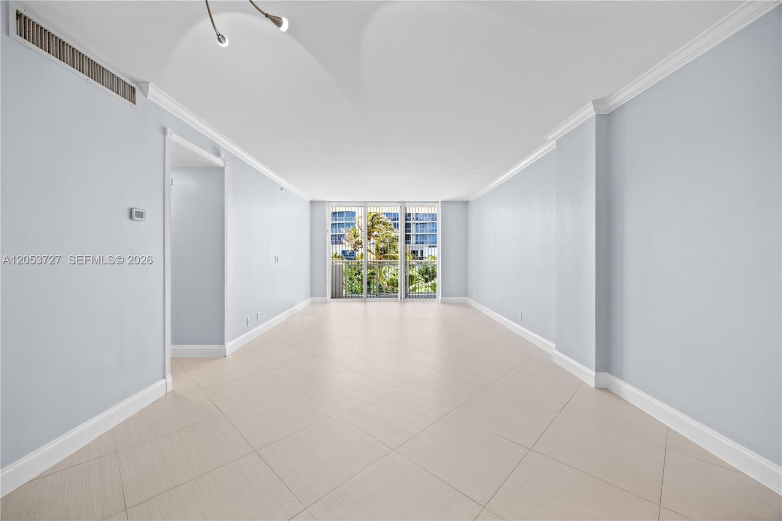 3001 S Ocean Dr 317 photo 2