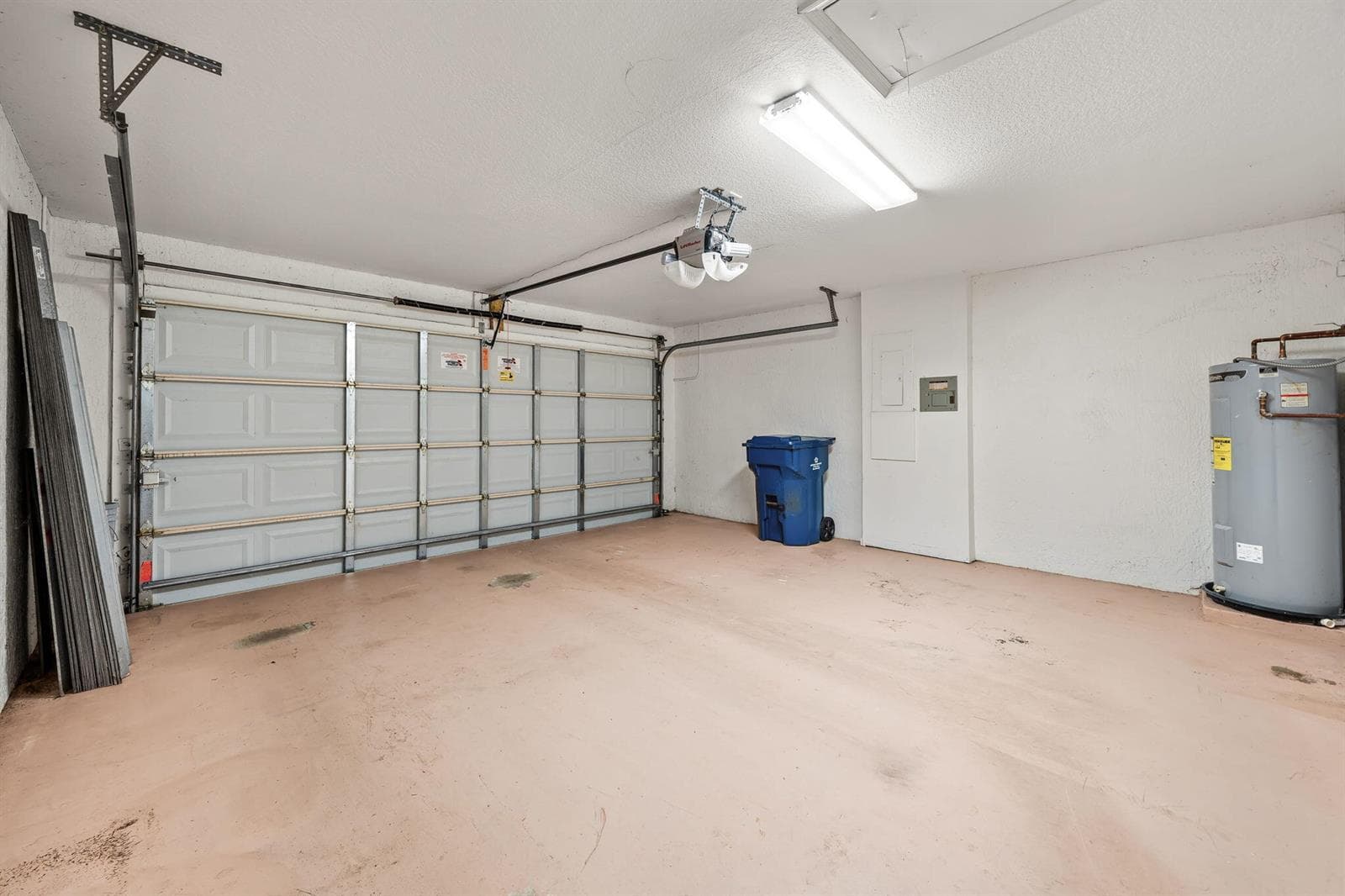 111 Meadow Woode Drive photo 25