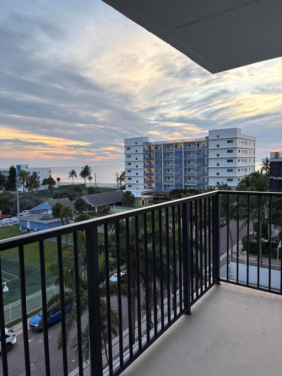 2101 S Ocean Drive 505 photo 7