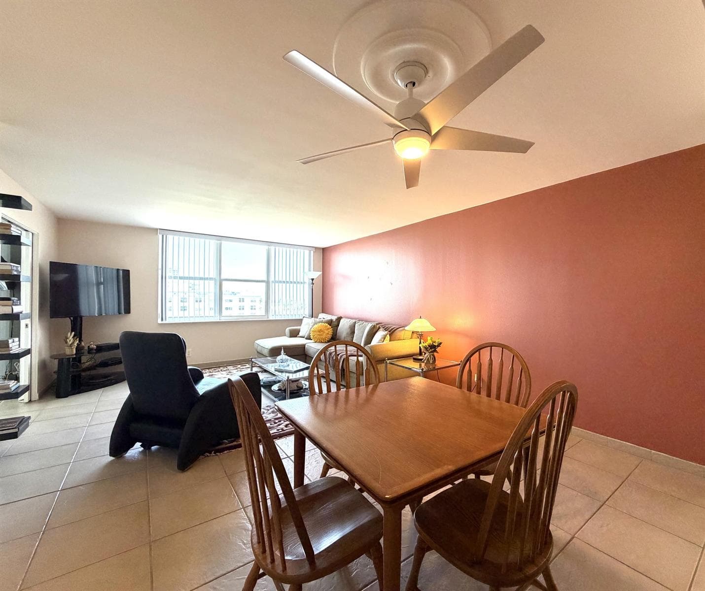 2101 S Ocean Drive 505 photo 9