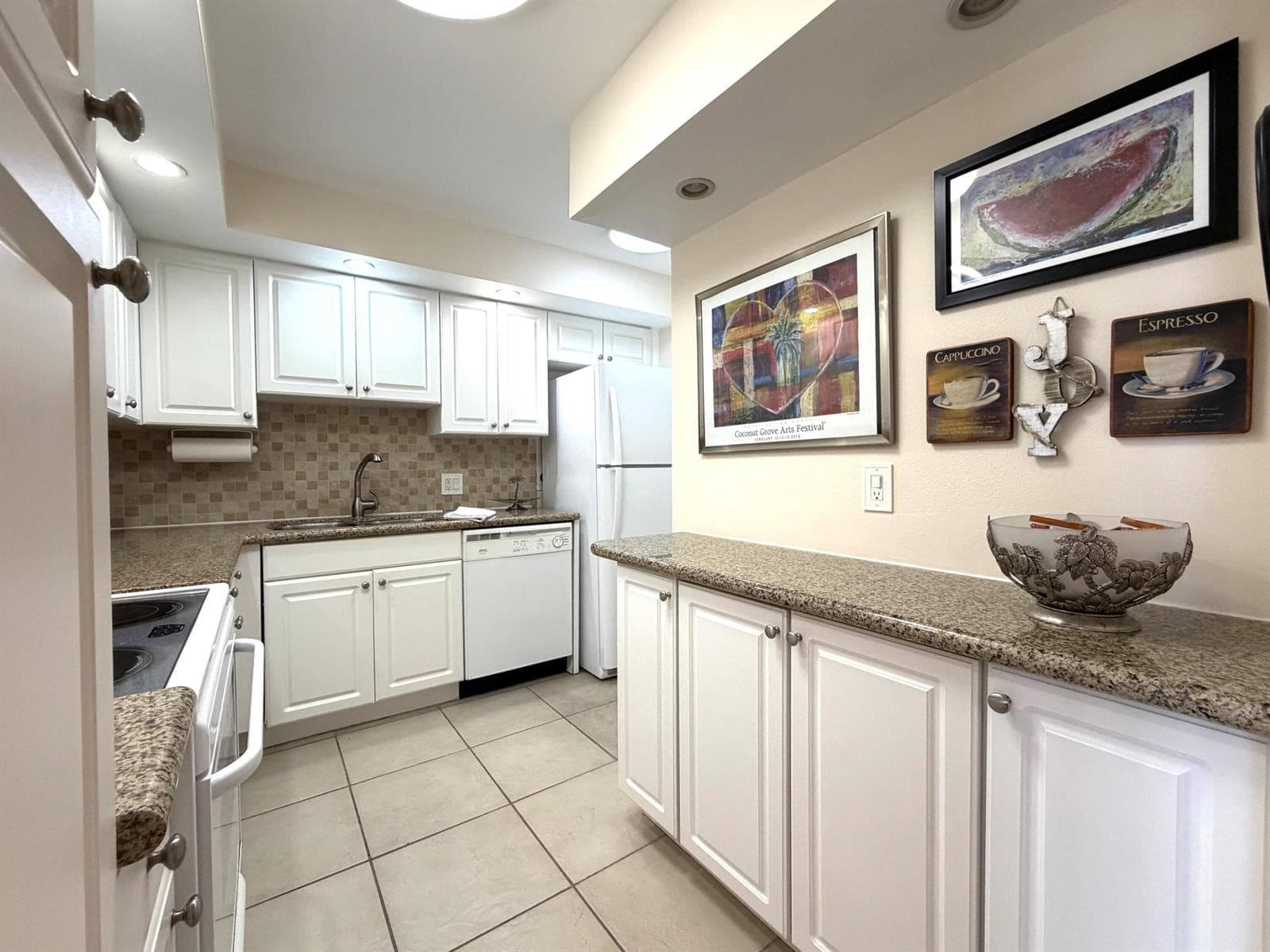 2101 S Ocean Drive 505 photo 14