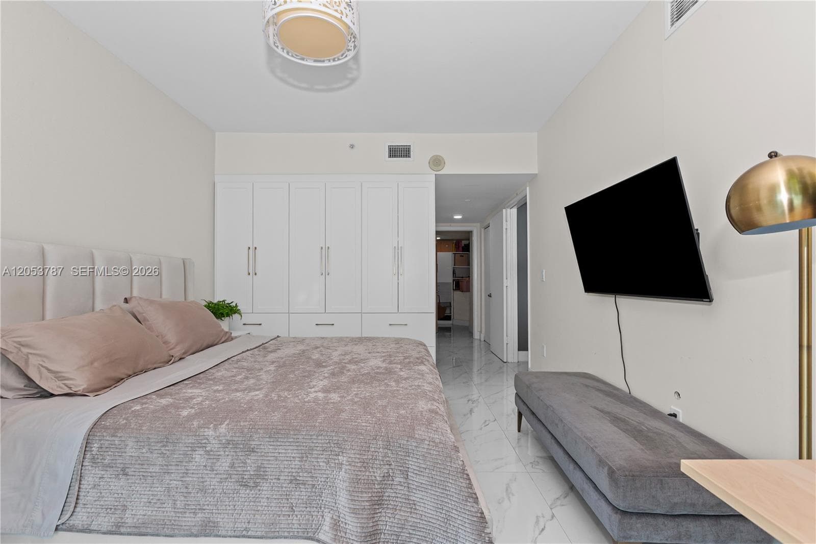 350 S Miami Ave 2102 photo 14