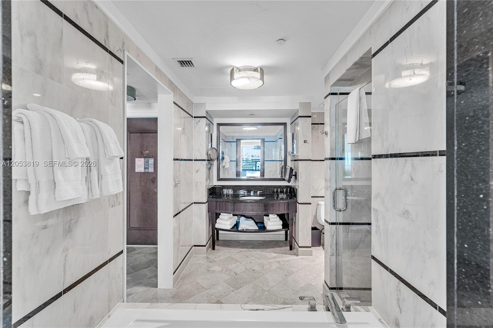 4391 COLLINS AVE 1706 photo 19