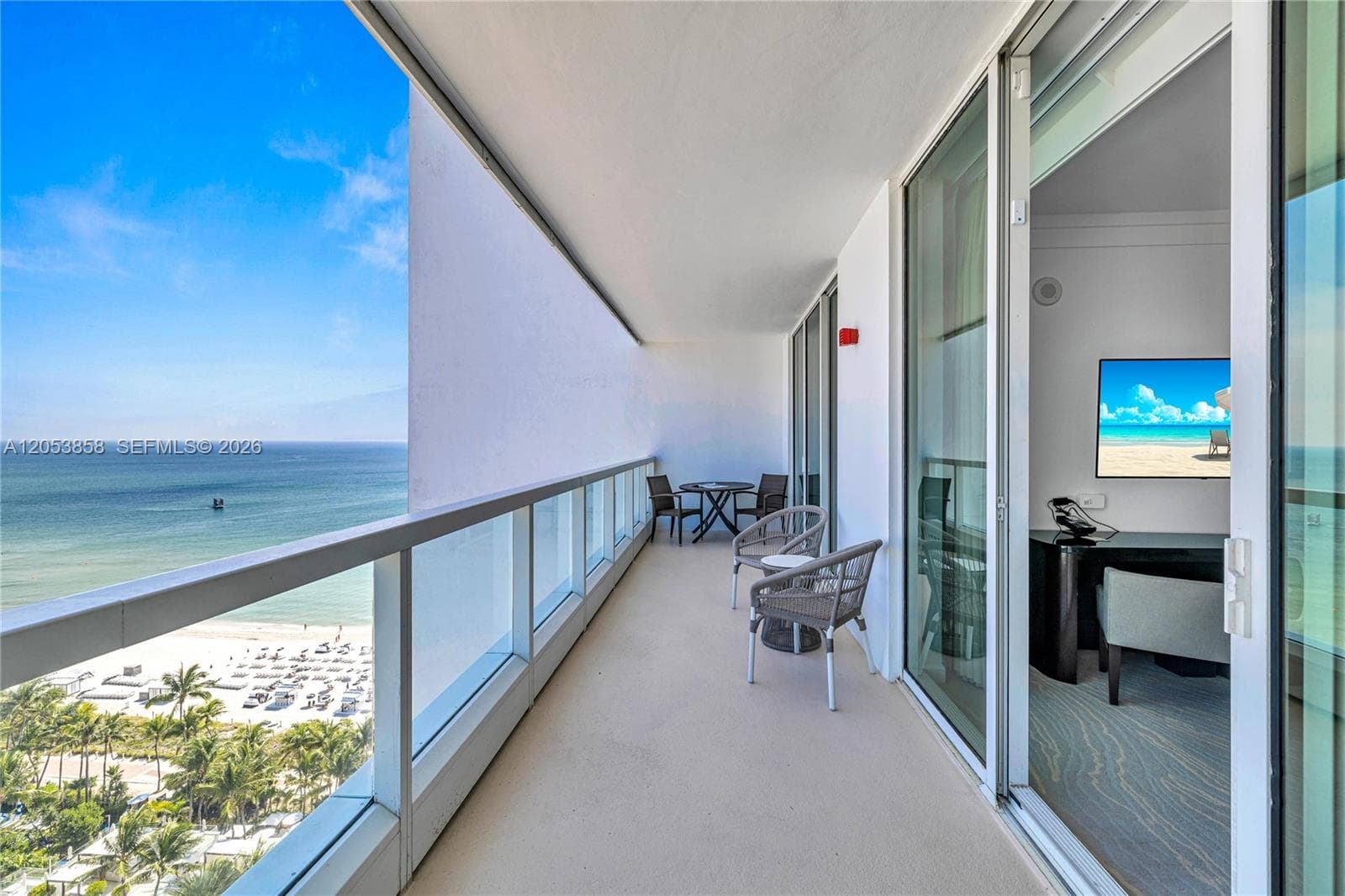4391 COLLINS AVE 1707 photo 4