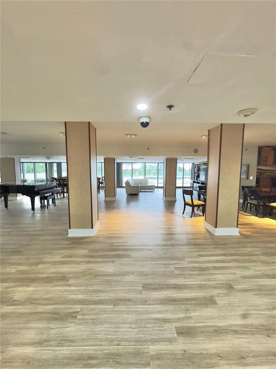 10185 Collins Ave 202 photo 13
