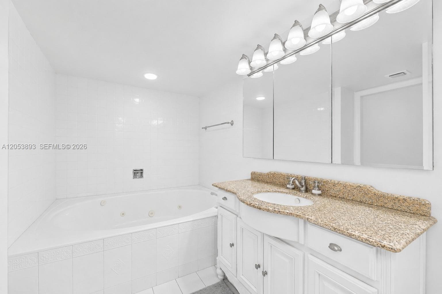 300 Three Islands Blvd 207 photo 24