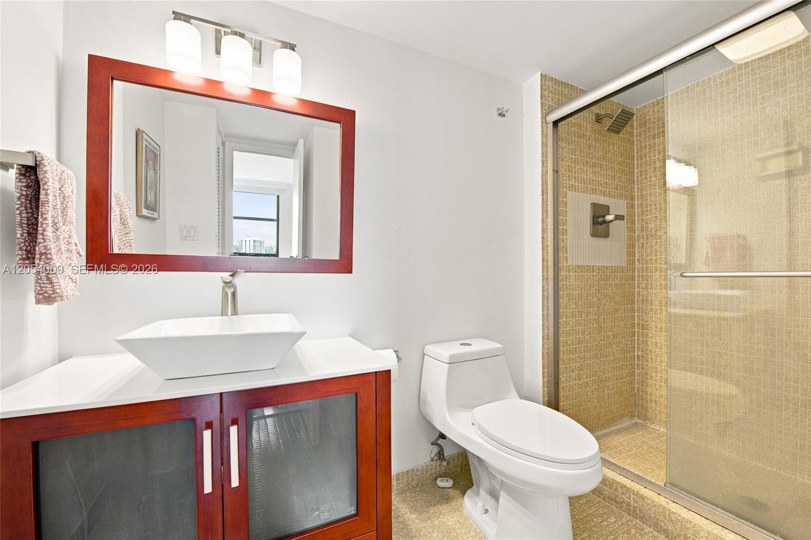 3625 N Country Club Dr 1210 photo 17