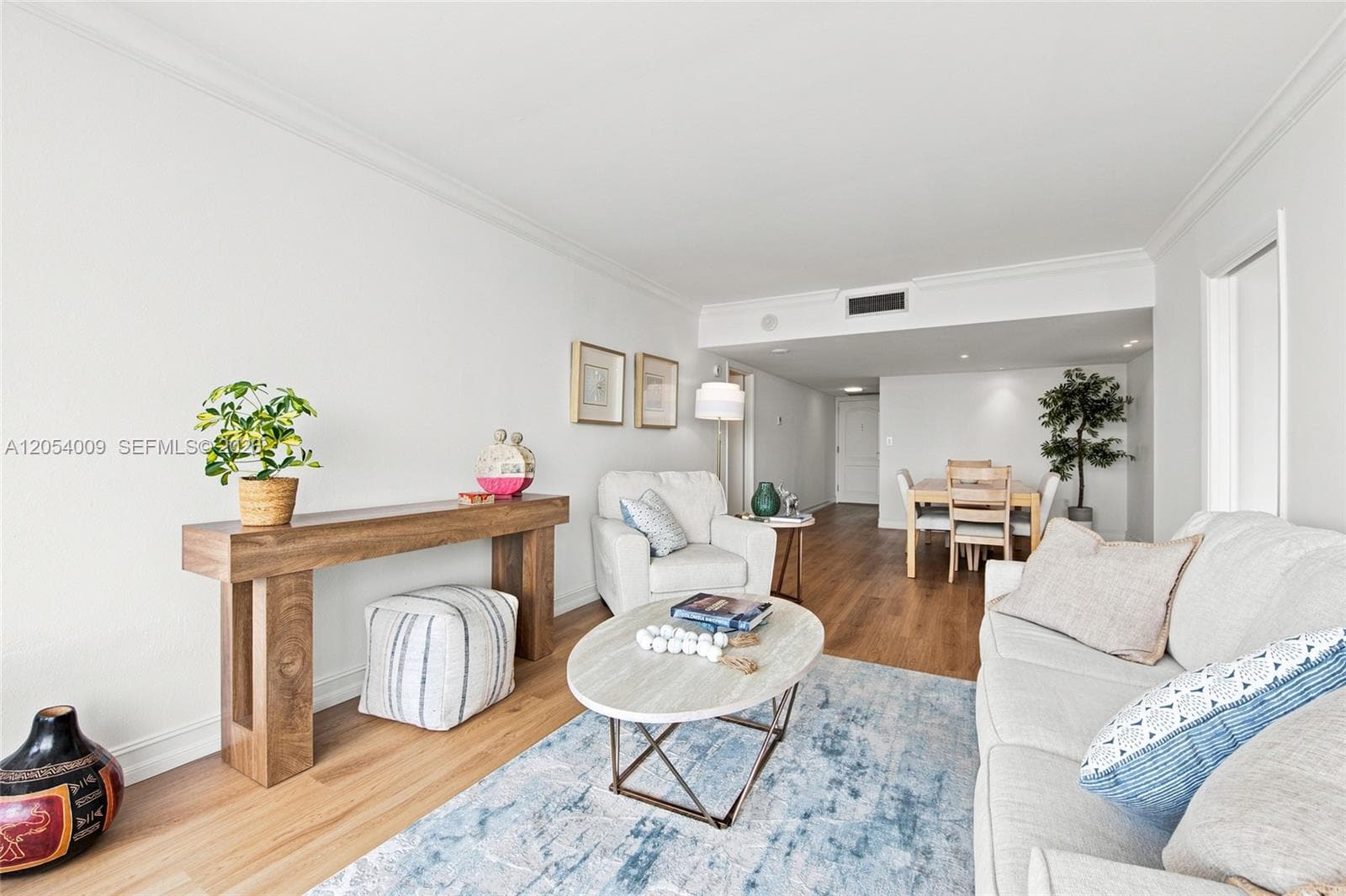 3625 N Country Club Dr 1210 photo 11