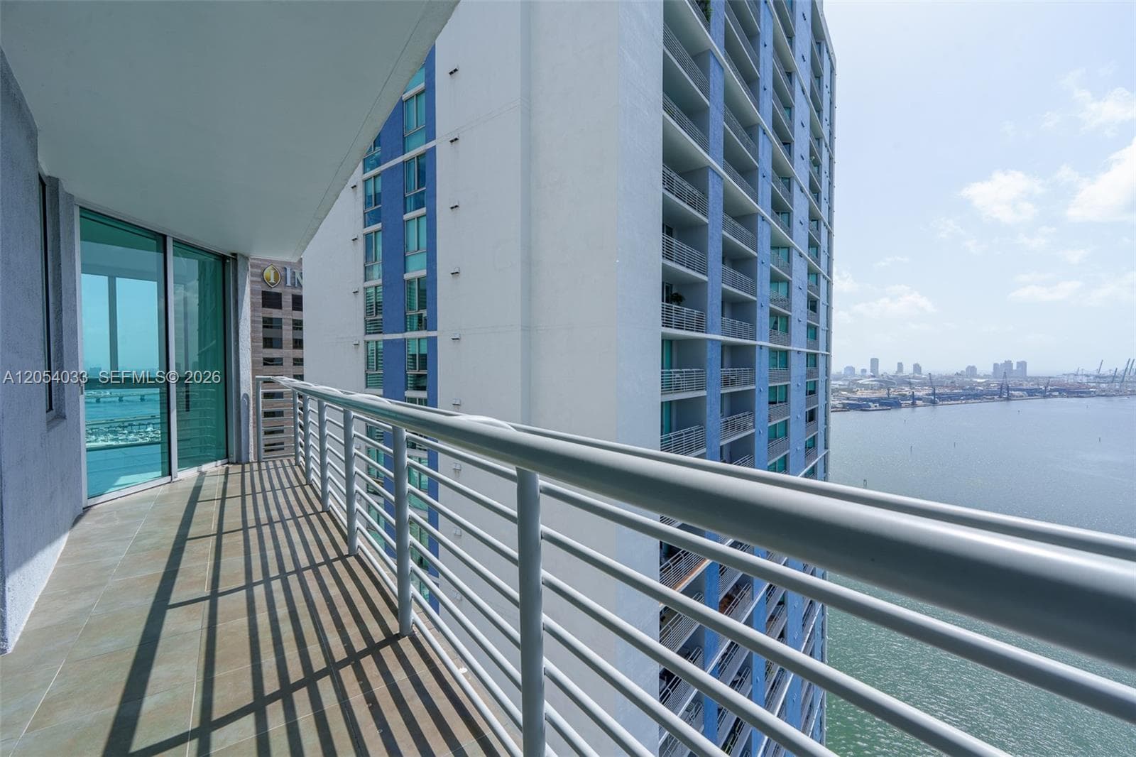 325 S Biscayne Blvd 3326 photo 18