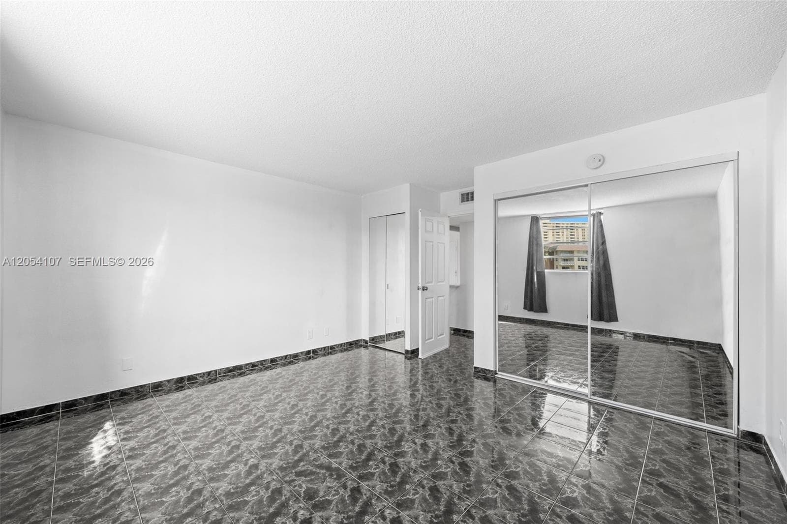 1913 S Ocean Dr 208 photo 13
