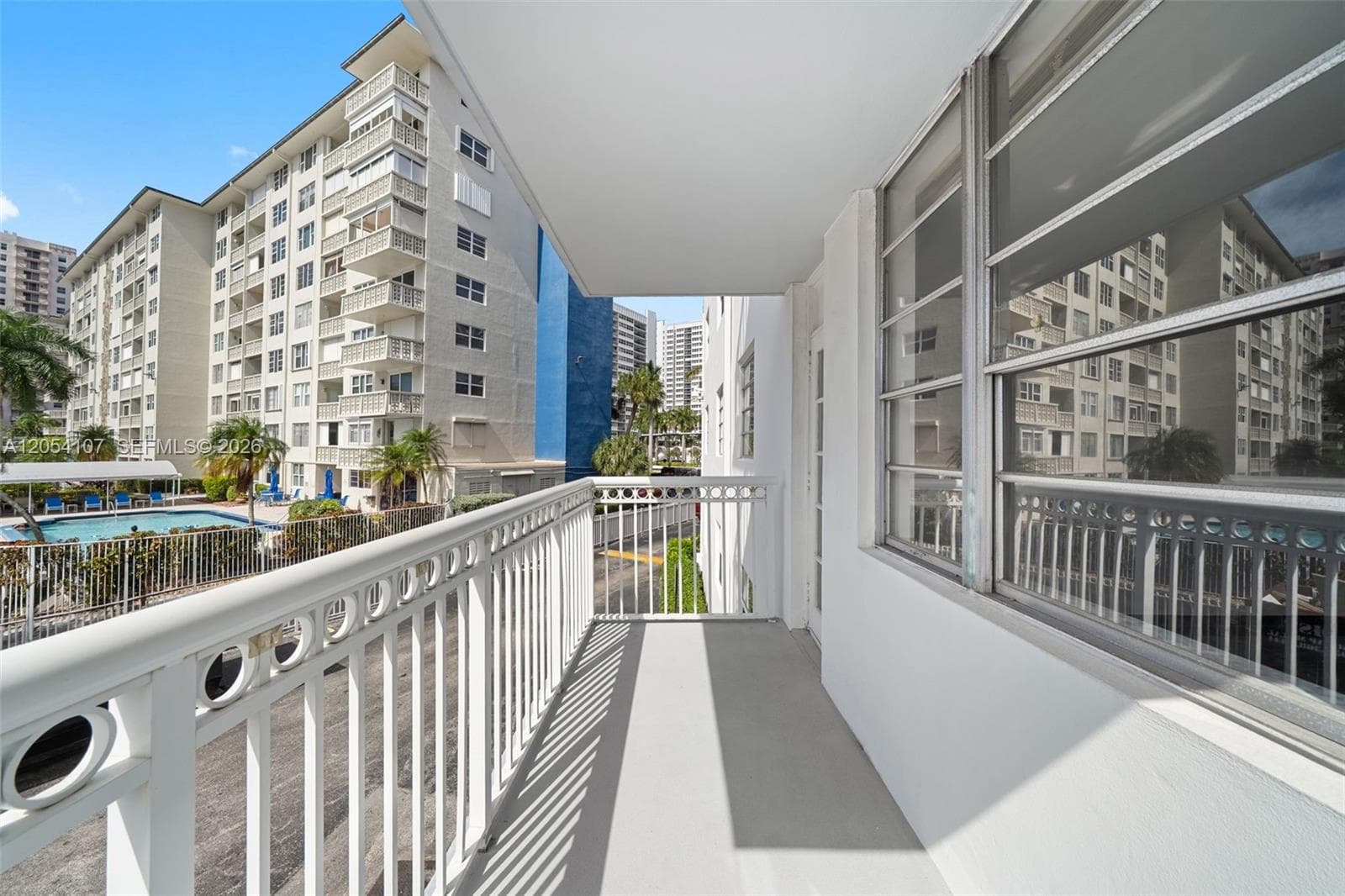 1913 S Ocean Dr 208 photo 17