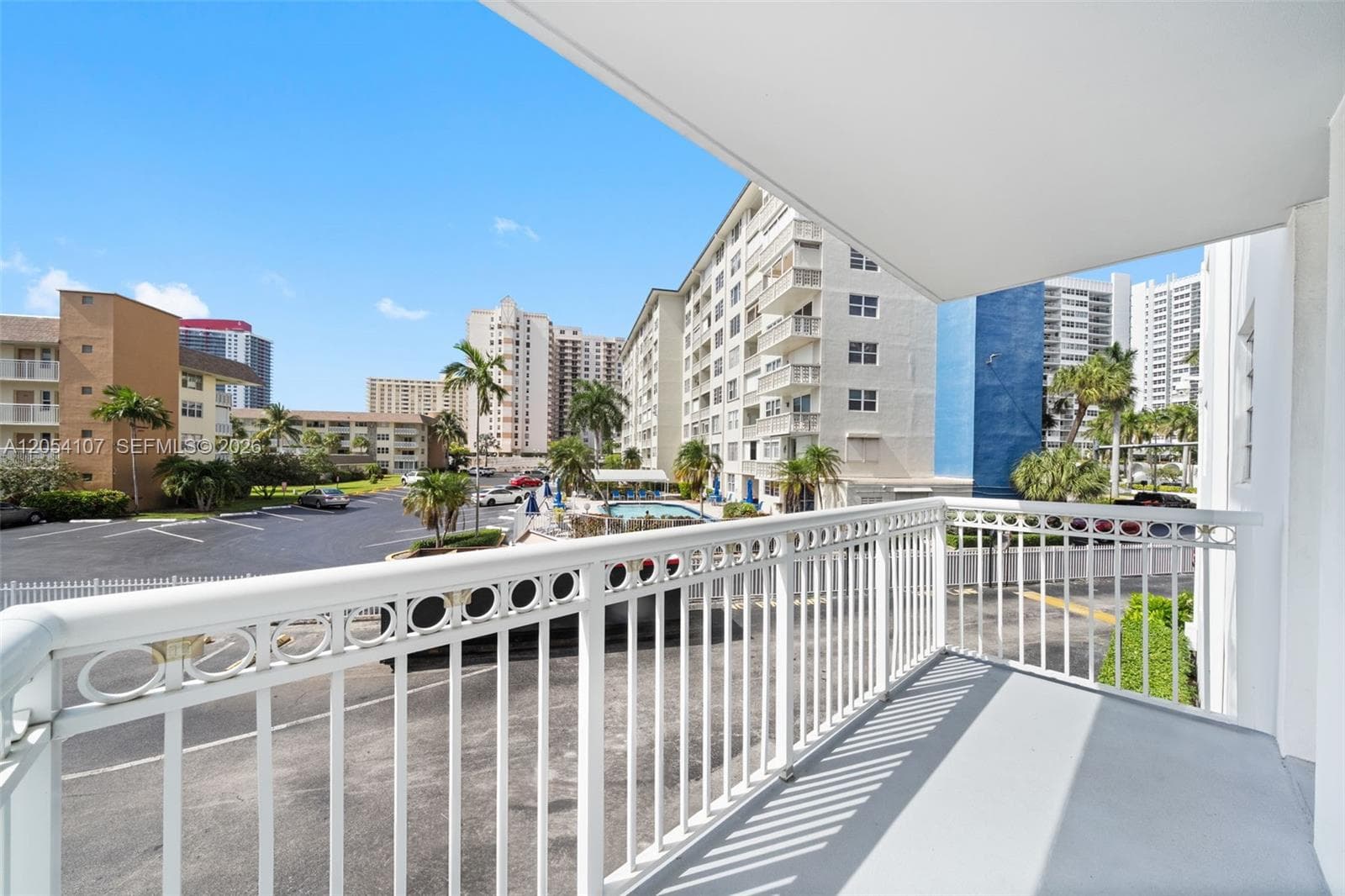 1913 S Ocean Dr 208 photo 16