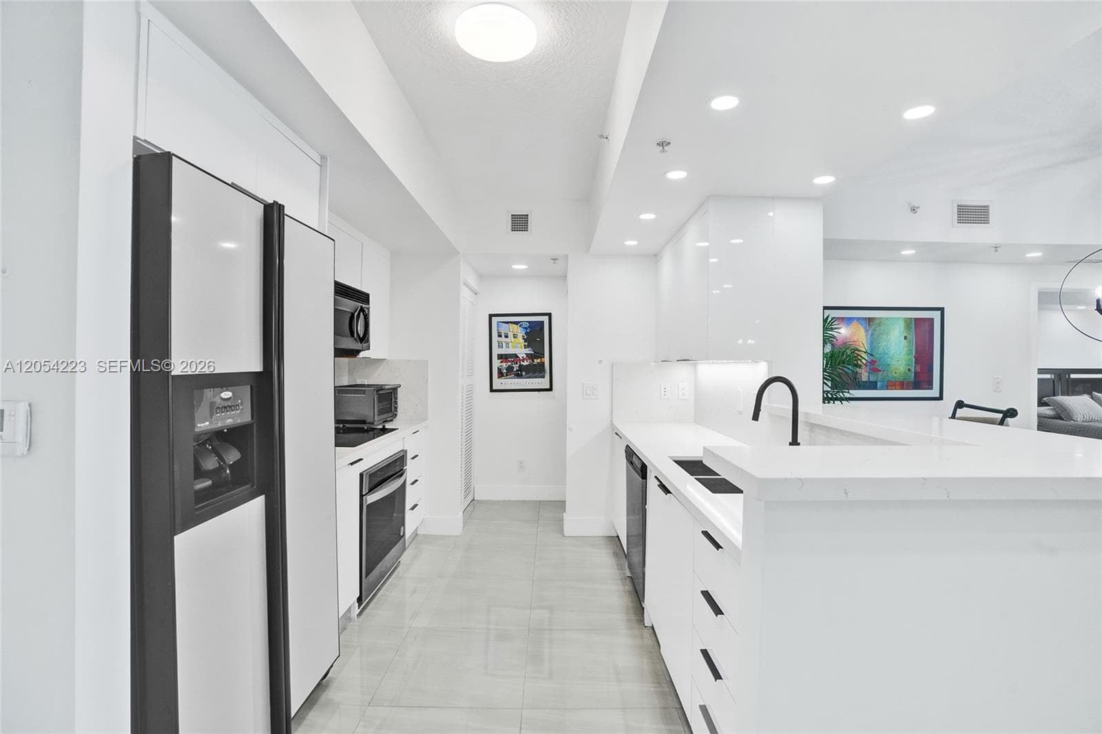 335 S Biscayne Blvd 3807 photo 8