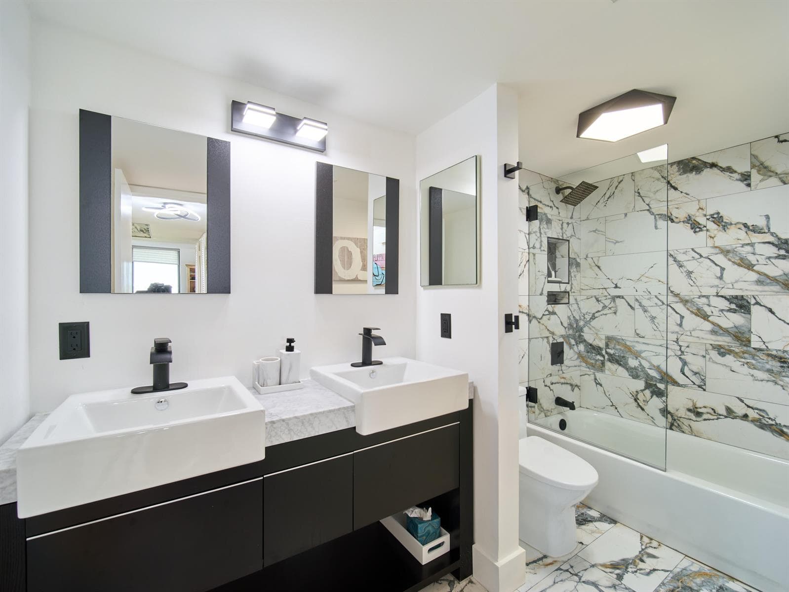 5550 N Ocean Drive 9D photo 22