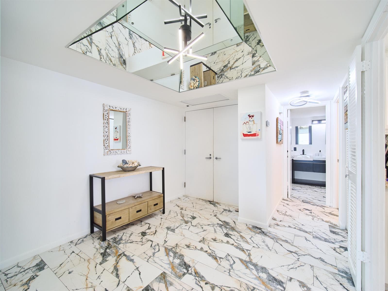 5550 N Ocean Drive 9D photo 3