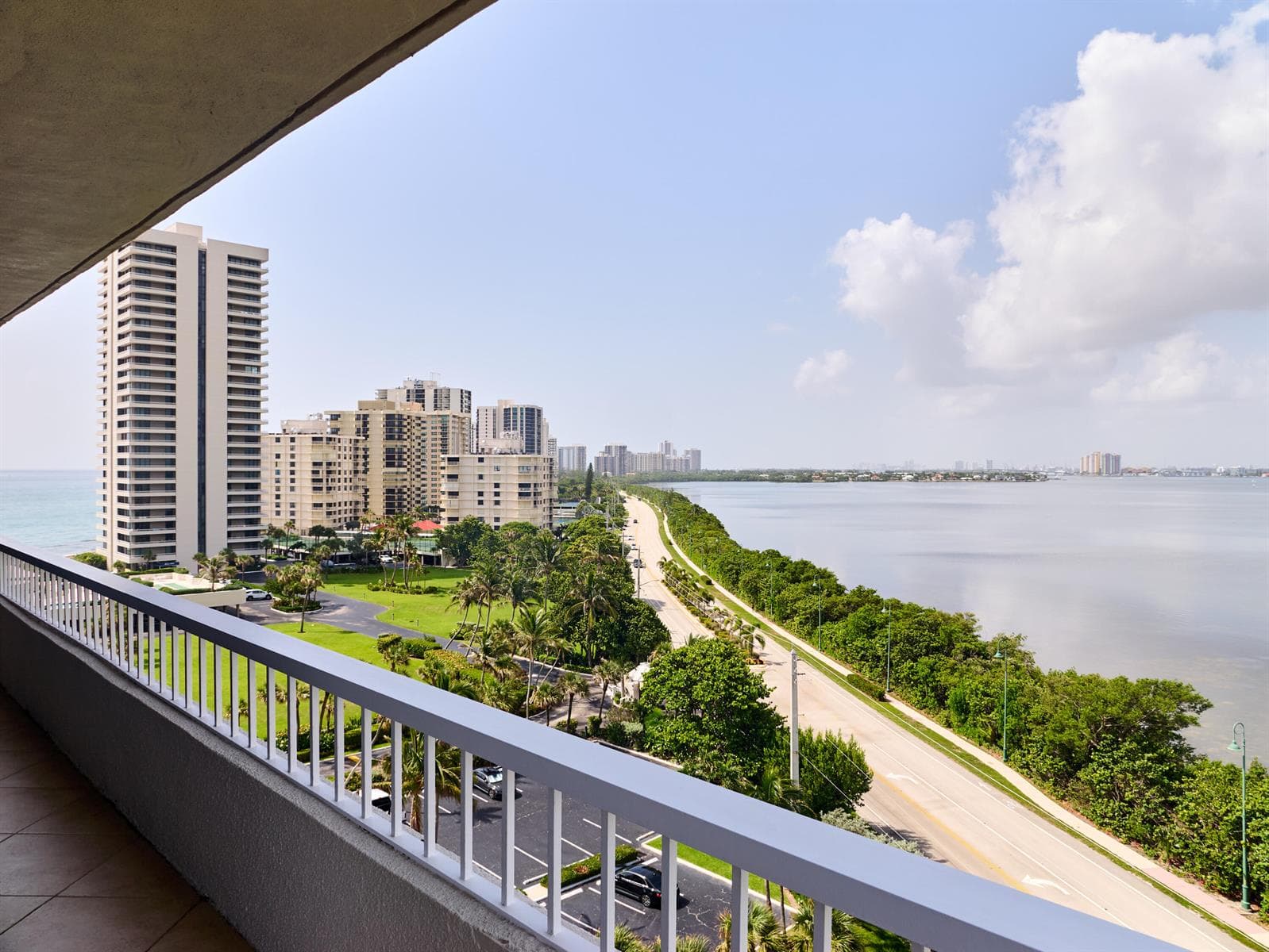 5550 N Ocean Drive 9D photo 10