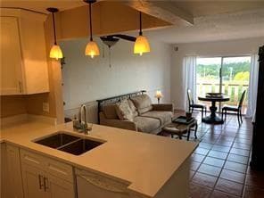 900 RIVER REACH Drive 510 photo 1