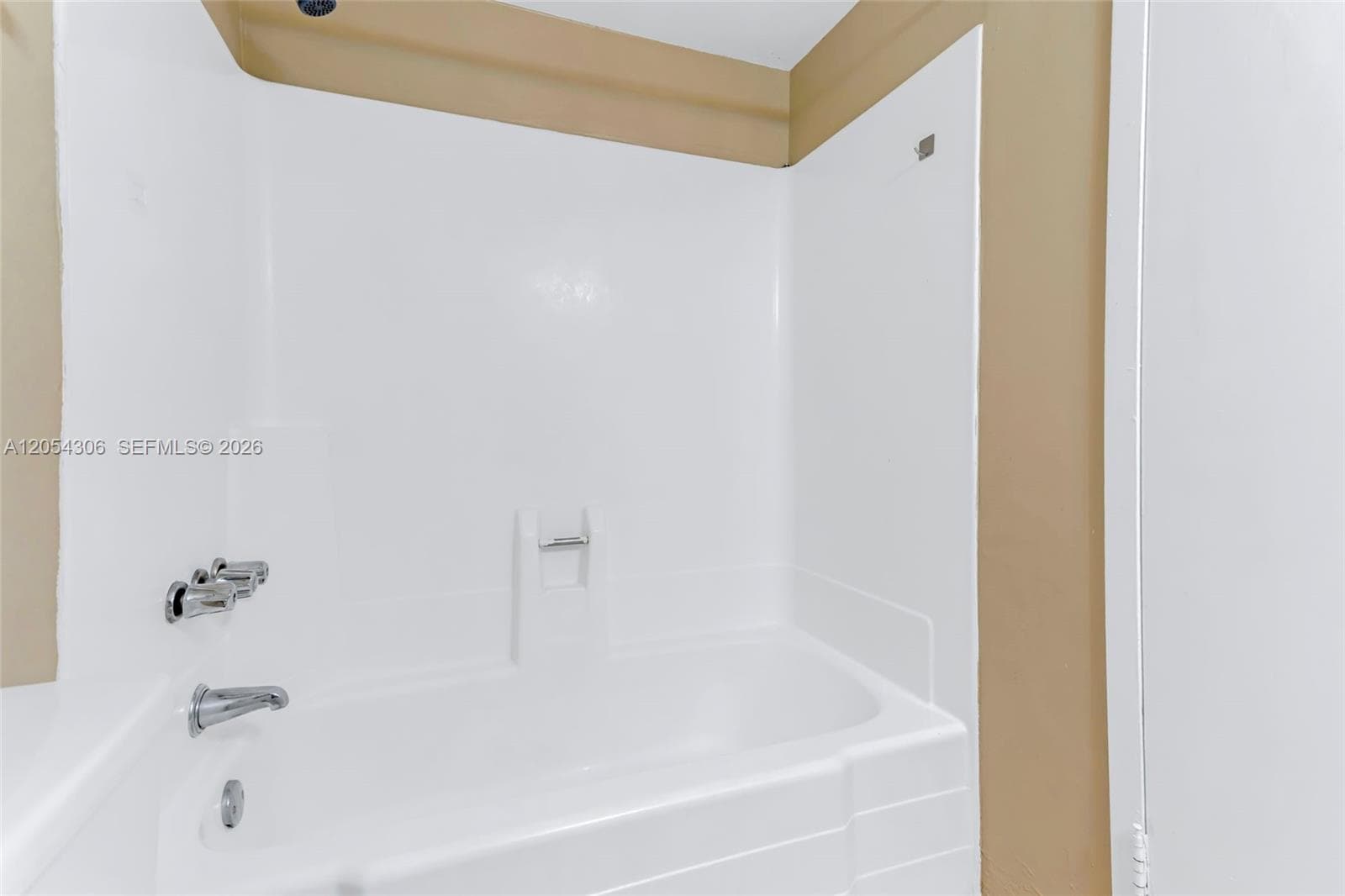 2350 NE 135th St 1510 photo 15