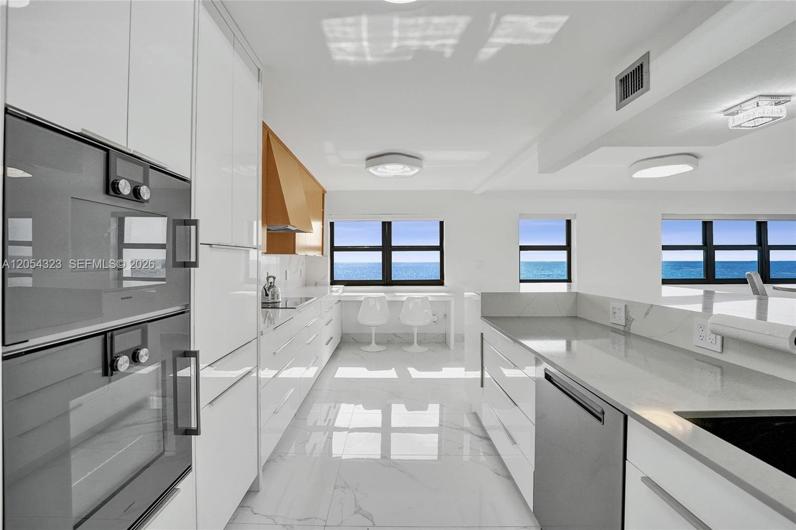 1201 S Ocean Dr 602S photo 17