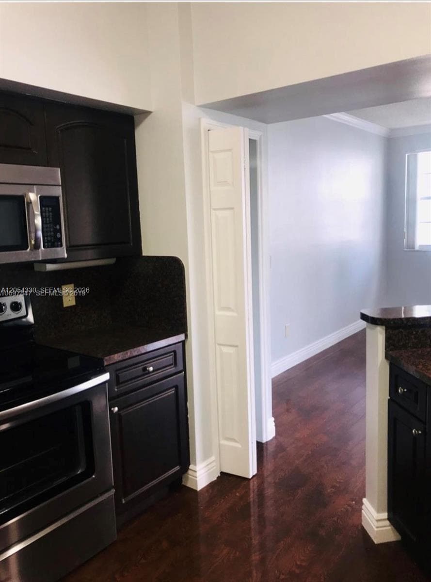 3175 NE 184th St 3302 photo 14