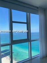 18201 Collins Ave PH5502 photo 12