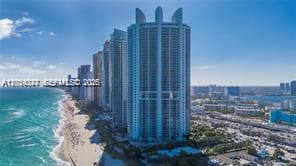 18201 Collins Ave PH5502 photo 1