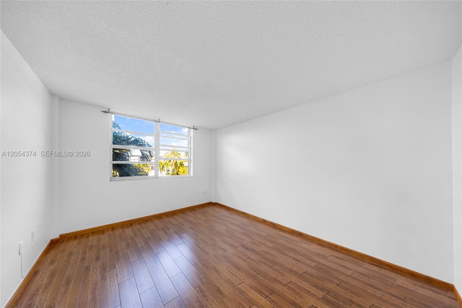 2841 NE 163rd  St 215 photo 23