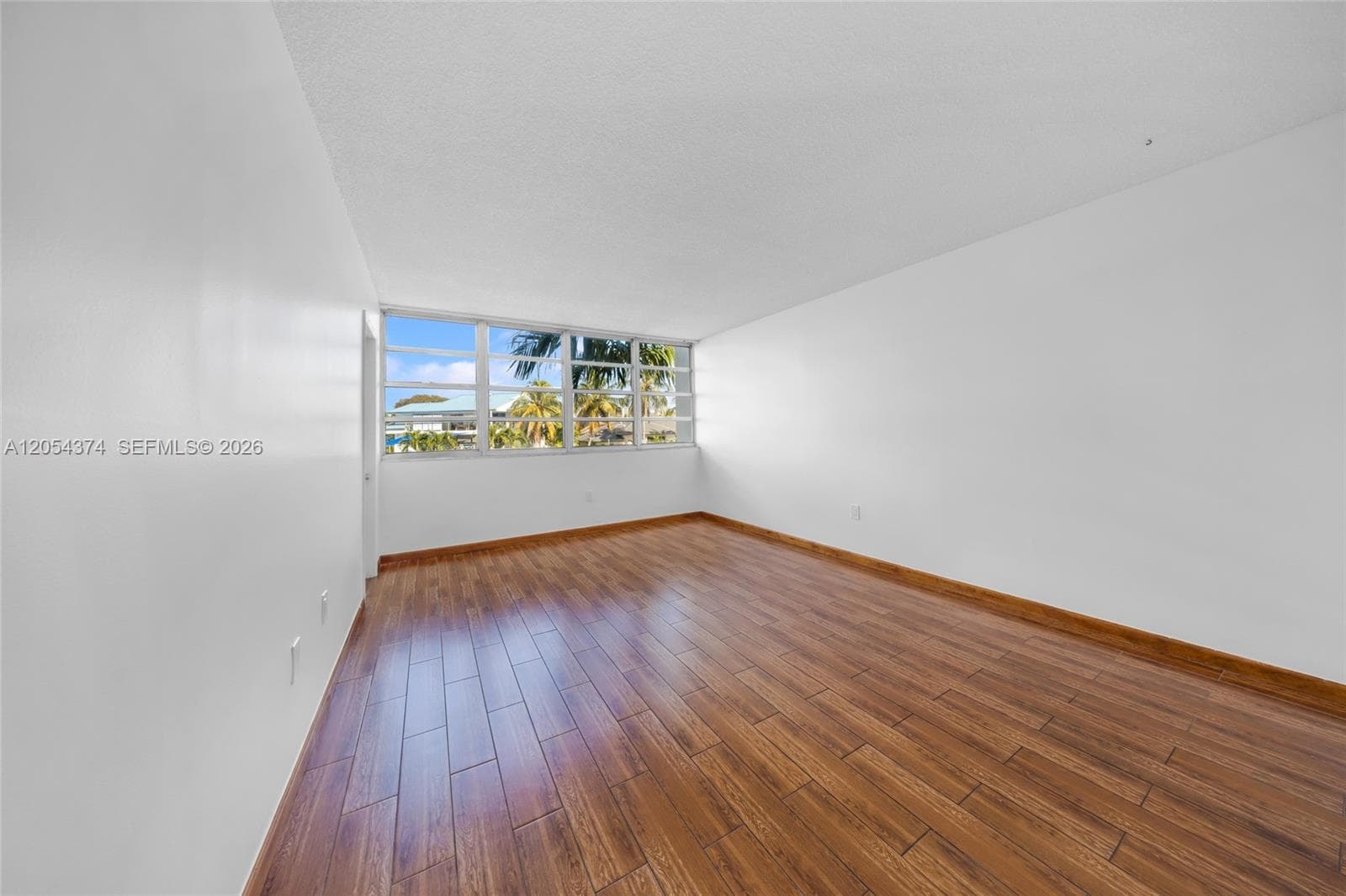 2841 NE 163rd  St 215 photo 17