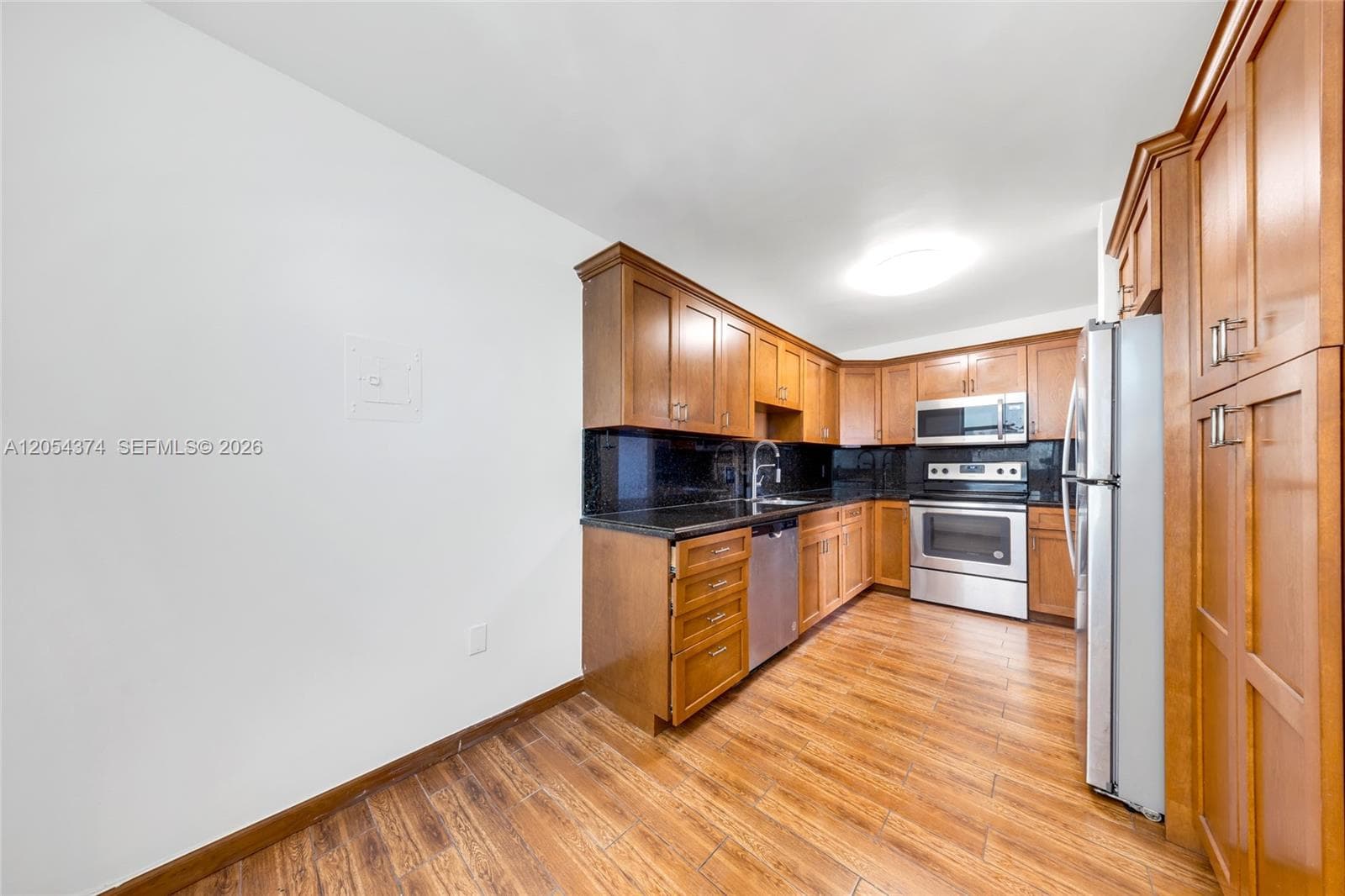 2841 NE 163rd  St 215 photo 7