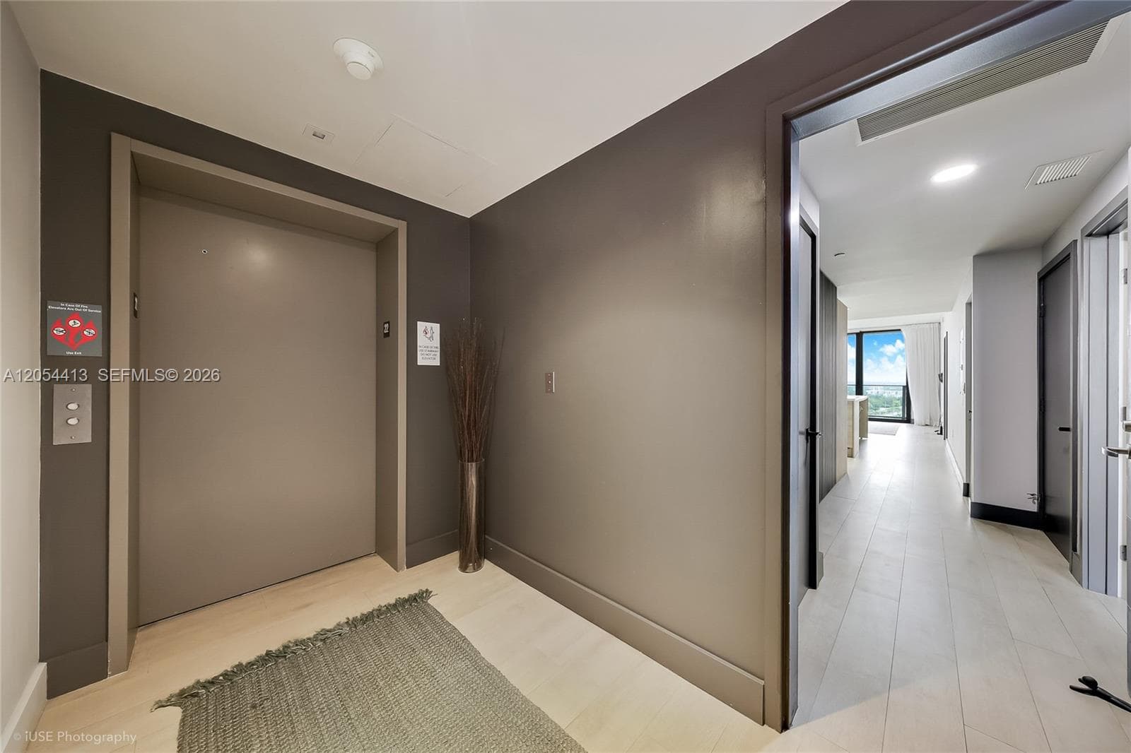 16385 Biscayne Blvd 2205 photo 2