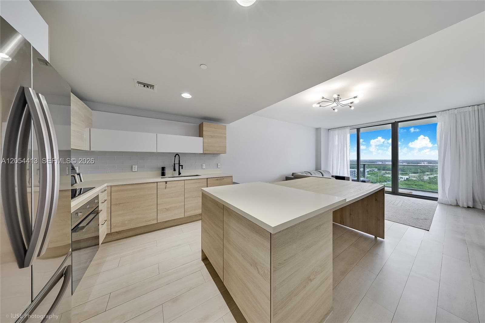 16385 Biscayne Blvd 2205 photo 6