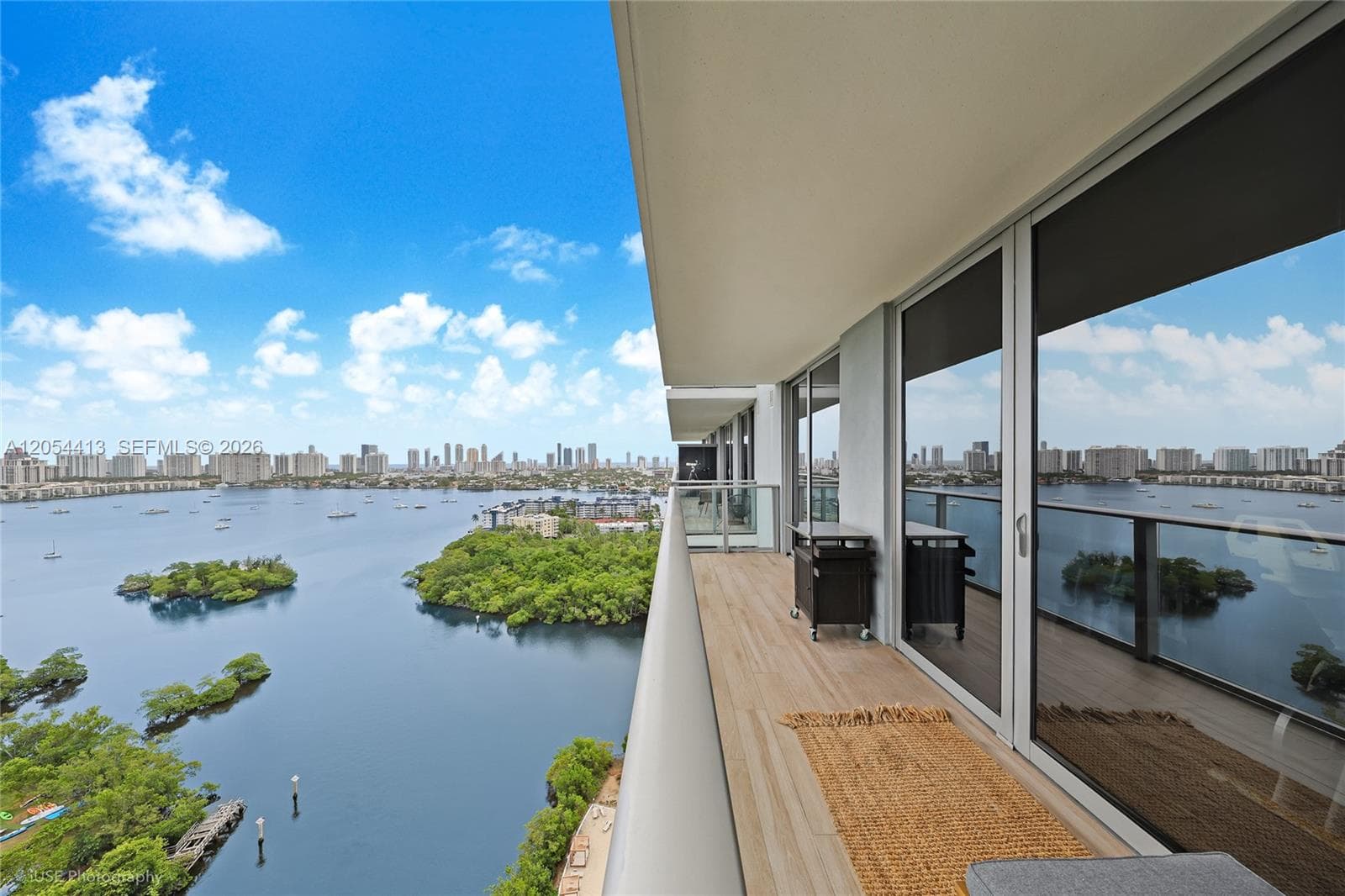 16385 Biscayne Blvd 2205 photo 1