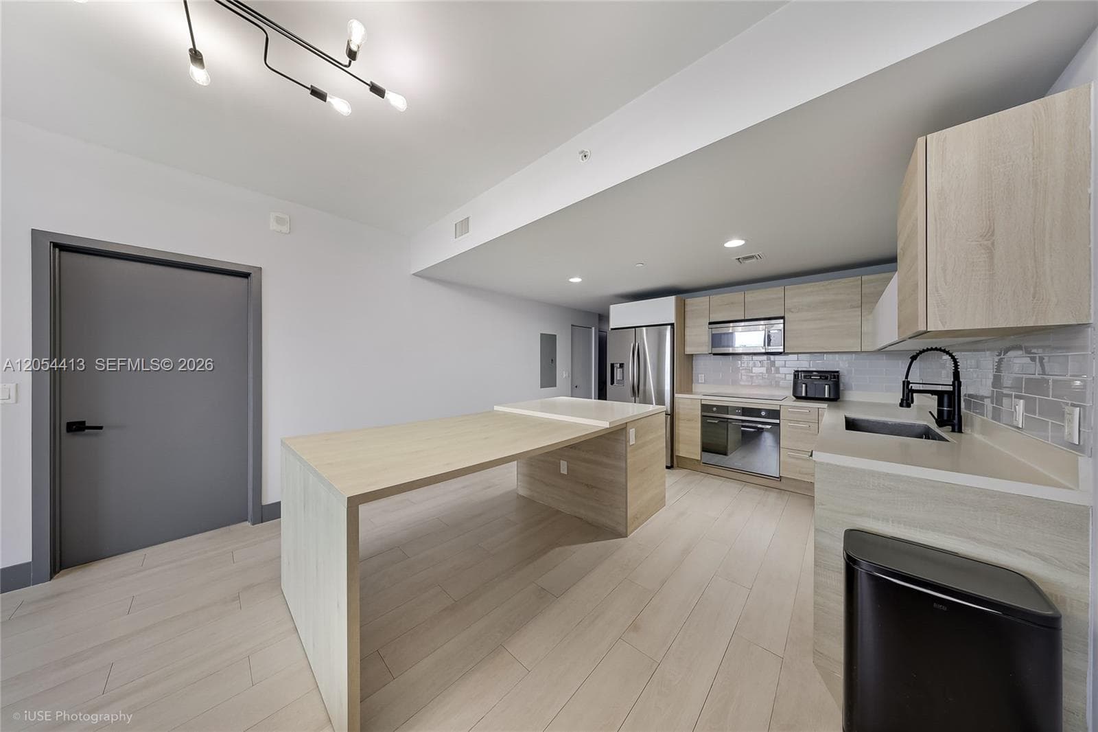 16385 Biscayne Blvd 2205 photo 5